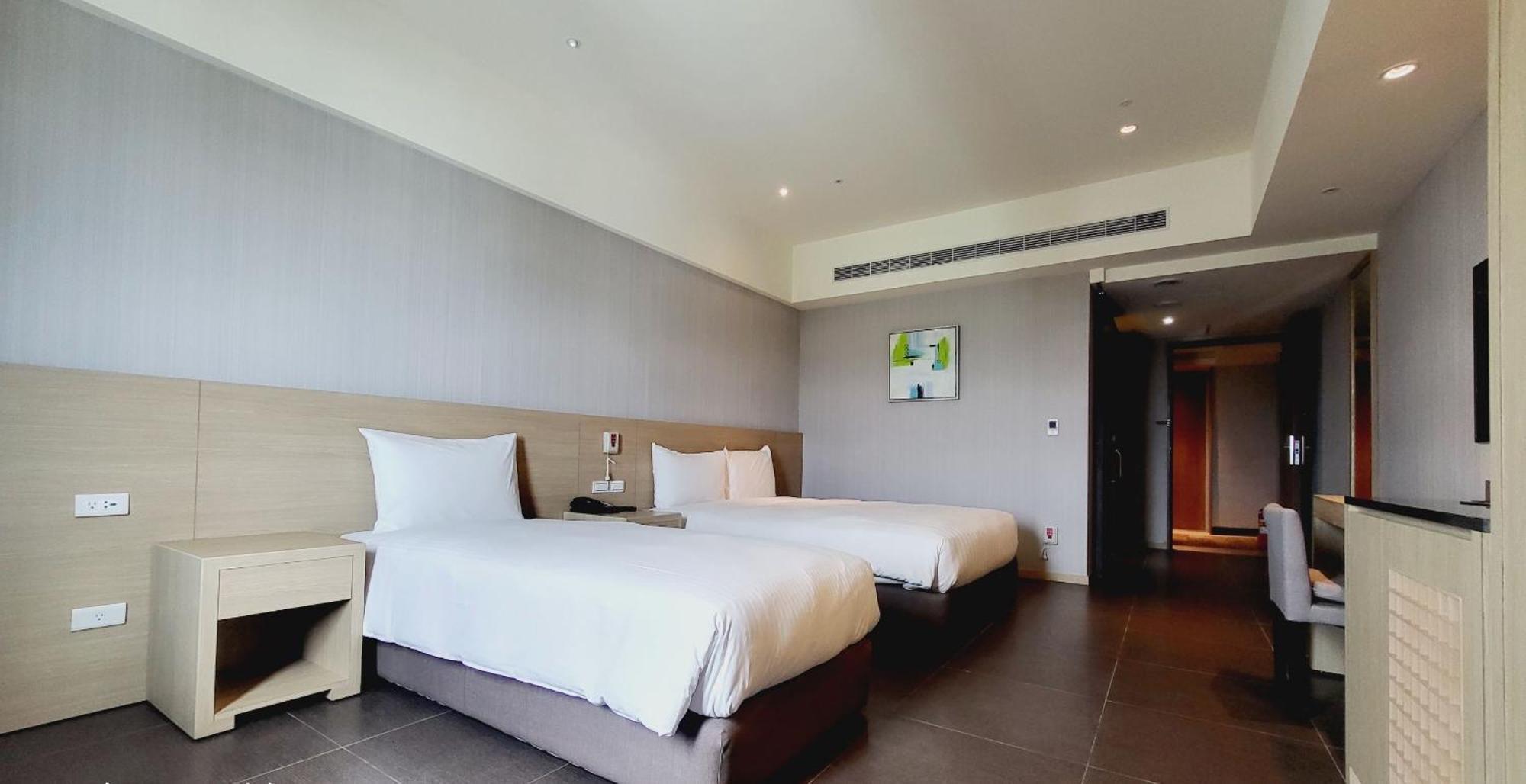 Grand Bay Resort Hotel Хенгчун Экстерьер фото
